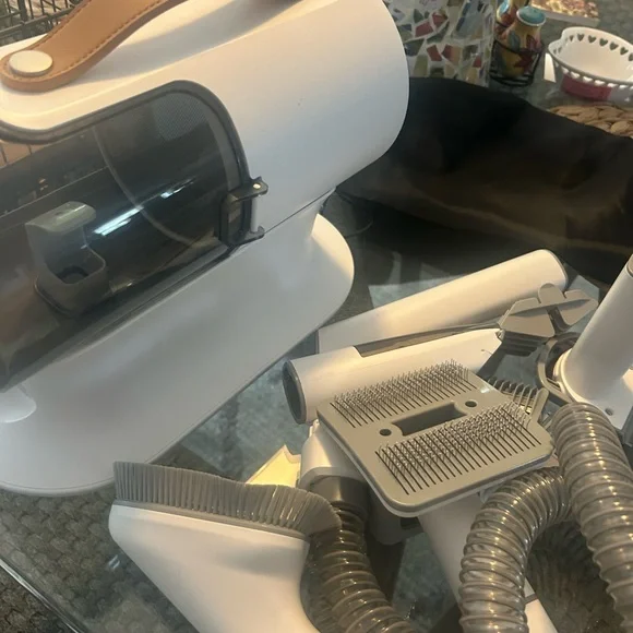 White and Gray Dog Grooming Kit - Picture 2 of 3